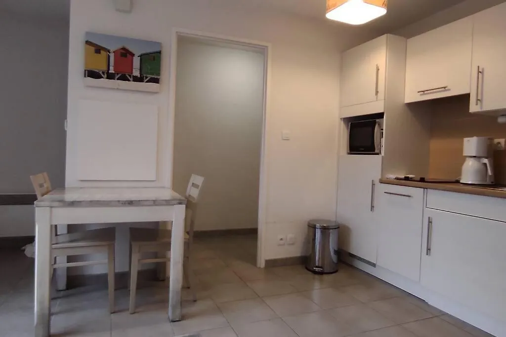 Apartment Le Studio D'Arvor - 4 Etoiles - Plage Du Trez Benodet France